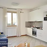 Residence Borgo Dei Fiori E08